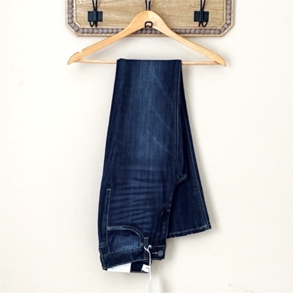 KanCan Flare Jeans Mid Rise Dark Wash Stretch Denim NWT Size 25 - Picture 4 of 5